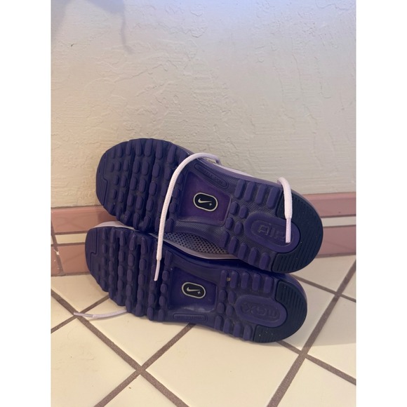 Nike Air Max Running Shoes Women's Size 6.5 Purple Athletic Comfort Sneakers - Picture 6 of 7